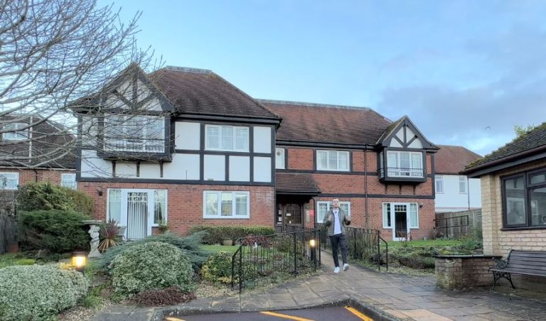 Tilehurst Village Surgery